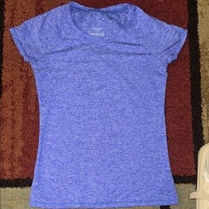 Women’s Oiselle Crew style‎ shirt